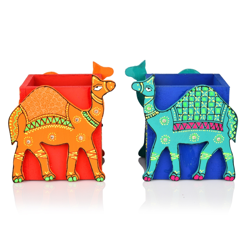 Handcrafted Wooden Camel Motif Pen Stand